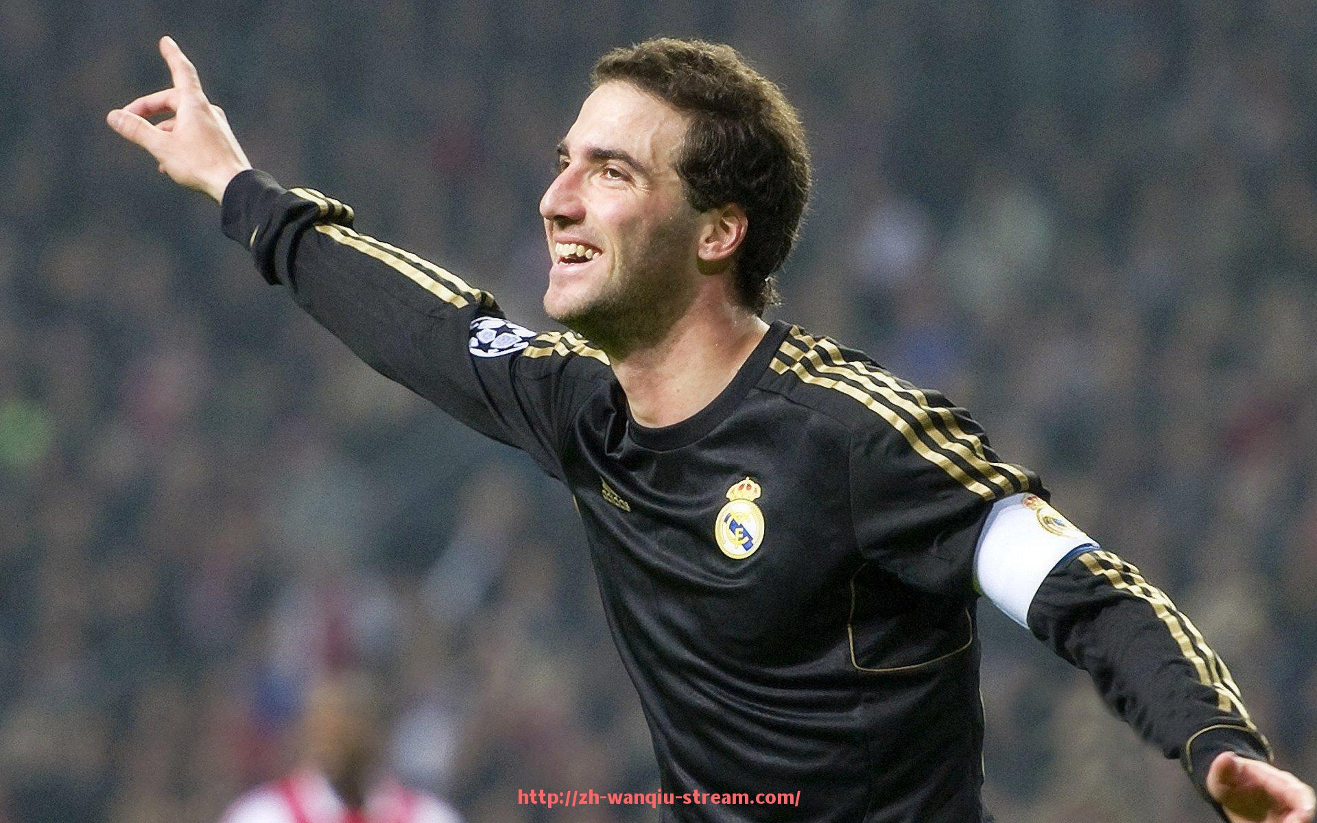 玩球直播-欧冠复赛阶段比分整理：各队表现与进阶走势