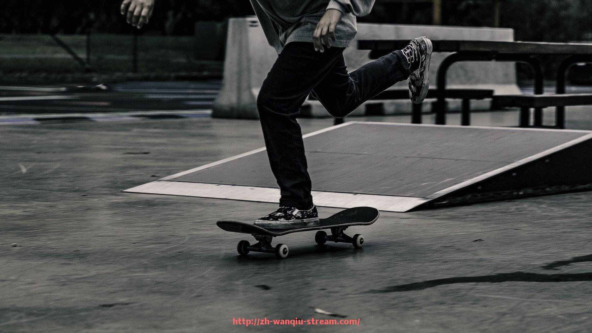 玩球直播-法甲进攻亮点解析及关键进球案例研究